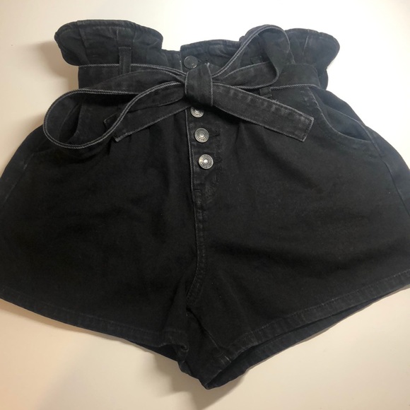 American Eagle Outfitters Pants - Black American Eagle Paperbag Mom Shorts